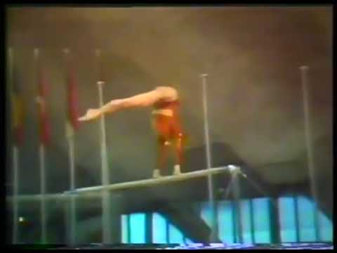 🥇 Maria Filatova (URS) UB AA 9.750 1977 World Cup