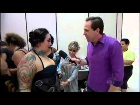 Korukru na Record -Desfile das HotPlus no FWPS