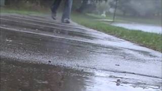 &#39;Umbrella&#39; Taylor swift Music Video