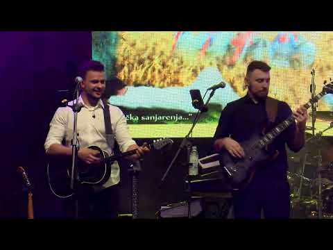 56. Đakovački vezovi - Royal