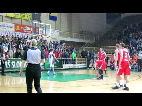 Finiš utakmice Sloboda - Leotar 101:99