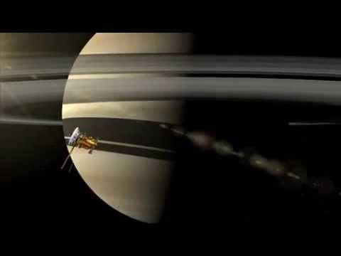 NASA Probe Gets Close Views of Large Saturn Hurricane