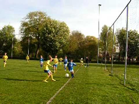 24 april 2010 Delta Sport D6 - GVVV (2-2)