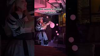 She needs better audience #showksyu #fyp #viralshorts