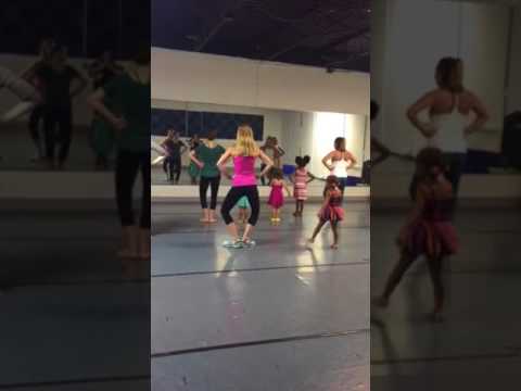 More dancing with Moana