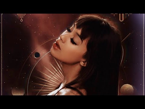The Star - Amy Demure