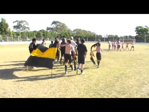 FESTEJO  DE  FERROVIARIO  EN  7º  DIVISION