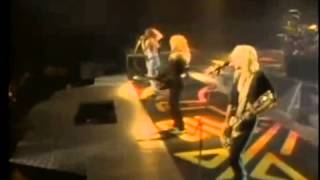 Def Leppard - Pour Some Sugar On Me - In The Round