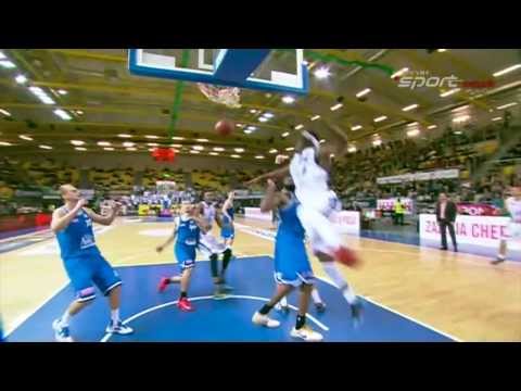 Sek Henry pofrunął nad koszem! AZS Koszalin - Tauron Basket Liga