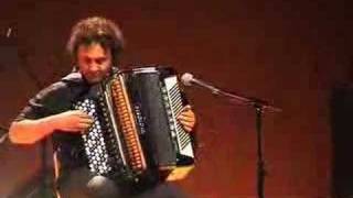 Luciano Biondini -  Aires Tango (J. Girotto)