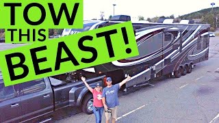 Towing a Large 5th Wheel RV | Full Time RV Truck and Towing! | Changing Lanes!