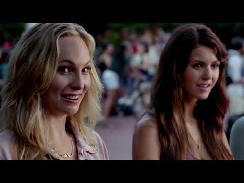Caroline And Elena Arrive At College And They Get A Roommate - The Vampire Diaries 5x01 Scene