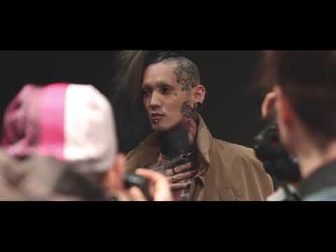 MICHIKO KOSHINO AW17 - LONDON FASHION WEEK