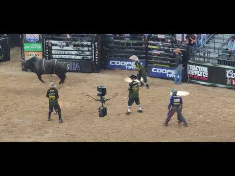 Kaique Pacheco vs Kid Knapper 83.5pts Round 5 2021 PBR World Finals