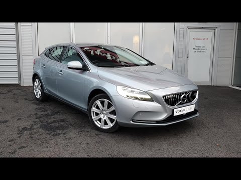 KJ17FSG - 2017 Volvo V40 Inscription D3 150 Geartronic Auto StartStop 21,99...