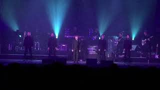Franki Valli and the Four Seasons - Silence Is Golden - Live - 4-12-18