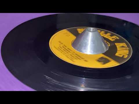 THE ROYAL RAS-ES ~ Dub Love The Way Should Be (B Side)