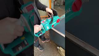 Download lagu Total Tools battery chainsaw!#totaltools #batterychainsaw#chainsaw #automobile#40v#battery_machine mp3