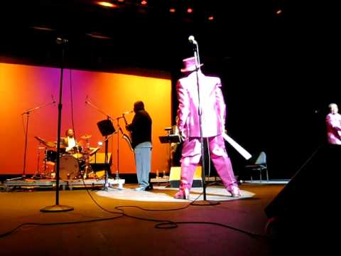 Speedo "The Cadillacs" on Jan 22,2011,EARL'S LAST SHOW