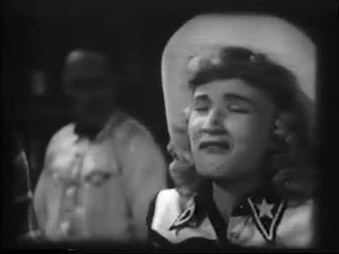 Red River Dave & Rosalie Allen - Dude Cowboy (Soundie 1945)