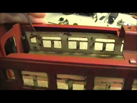 Restoring a Lionel Passenger Car - Part 1: Disassembly