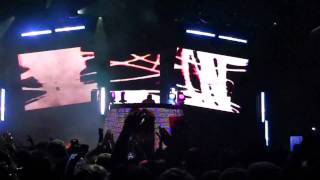 deadmau5-Complications/Sometimes things get complicated live smokeout2010