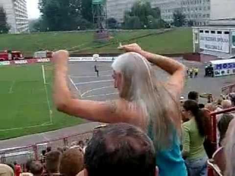 Kto nie skacze ten z Policji