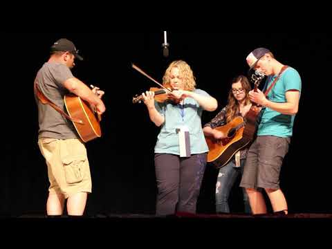 Katrina Nicolayeff in Round 2 of Grand Champion Division Weiser 2018