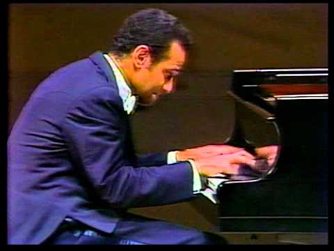 Liszt - Sonata in B Minor - Andre Watts - Live 1988