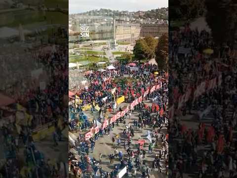 Tausende bei Friedensdemonstration in Stuttgart