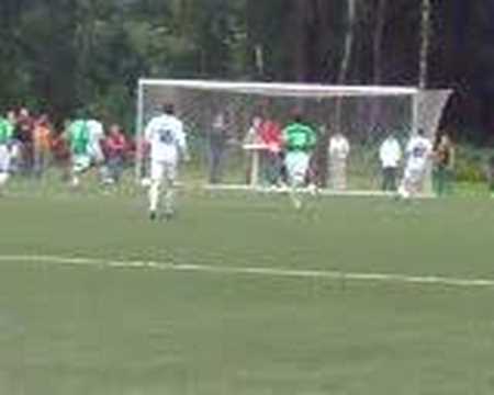 Ville Kantee plays football ;D