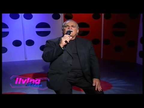 Tony Camilleri - Rajt Ma Rajtx - Living Stars