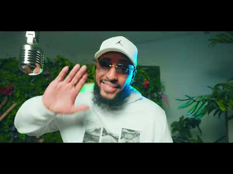 De Mada Usted & Dj Livio - Bac +5 ( Visualizer )