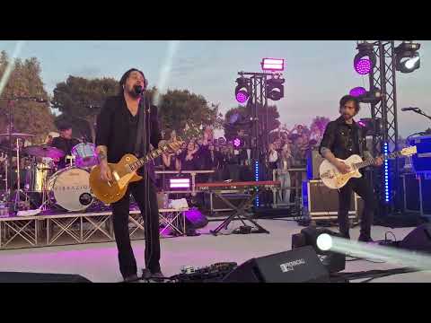 Dedicato a te - LE VIBRAZIONI,  live in Taranto 21/4/2025