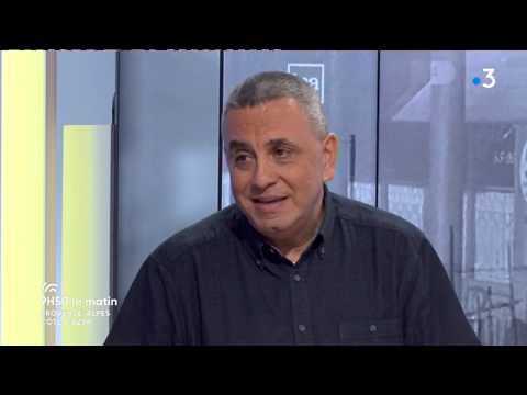 download lagu mp3 mp4 Ampta Marseille, download lagu Ampta Marseille gratis, unduh video klip Ampta Marseille