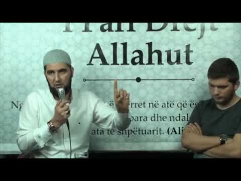 Njeriu që falë Namaz, si e ka natën e varrit? - Hoxhë Remzi Isaku