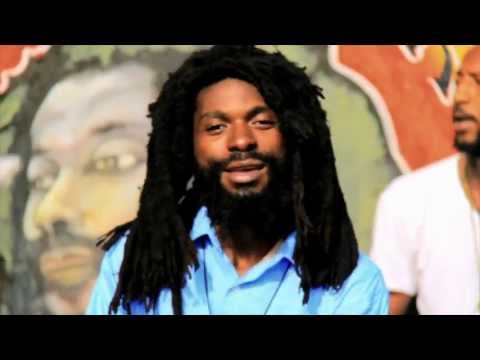 Takana Zion - Emmanuel (Official Vidéo)