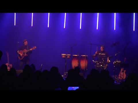 Going Under (Alternative Radio) Rob & Alan Fennah