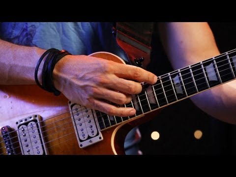 How to Play Pinch Harmonics | Heavy Metal Guitar