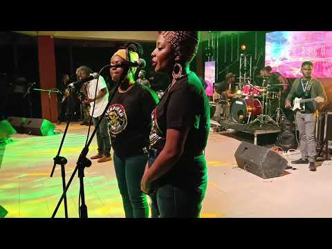 Concert malabar Rodrigues Island mobile shot