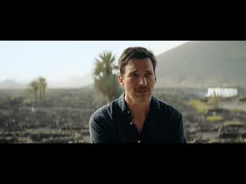 DER NACHNAME | Holiday from hell | Social Spot