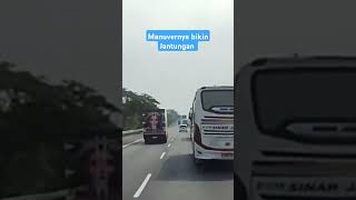 Download lagu This Luragung Bus in Action Makes Your Heart Beat Fast #buskuningan #busluragung mp3