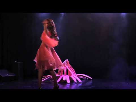 burgundy brixx   i feel love clownfish & anemone 1080p