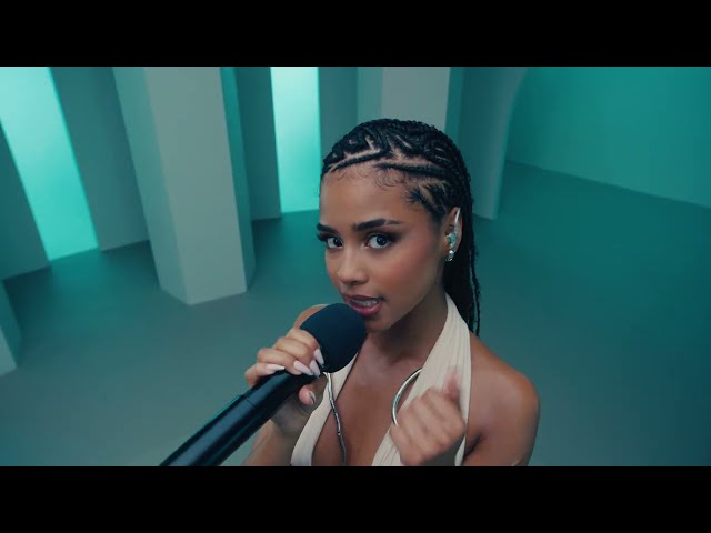 Water von Tyla ((jetzt ansehen))