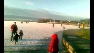 preview picture of video '1. Ice on Loughrea Lake07012010.mp4'