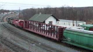 preview picture of video 'CP 513 at Taylor, PA 4/4/09'