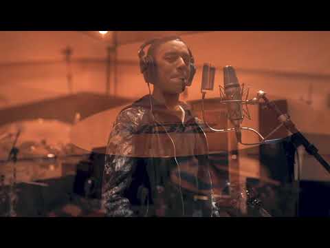 BEEZZY - IMAGINE THE DRIP VLOG FT. OZ SPARX