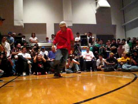 Claws Out 3 - Squishydocious vs. Underground Flow