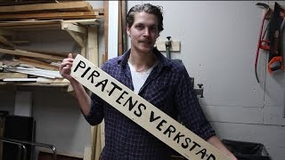 Skylt med eget motiv