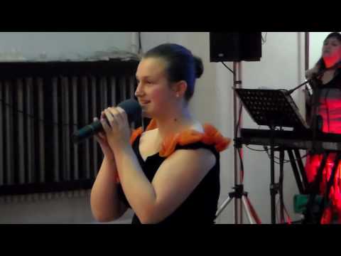 2017.03.31. Alapítványi bál. Kiss Ildikó:Mozart musical - Csillagok aranya